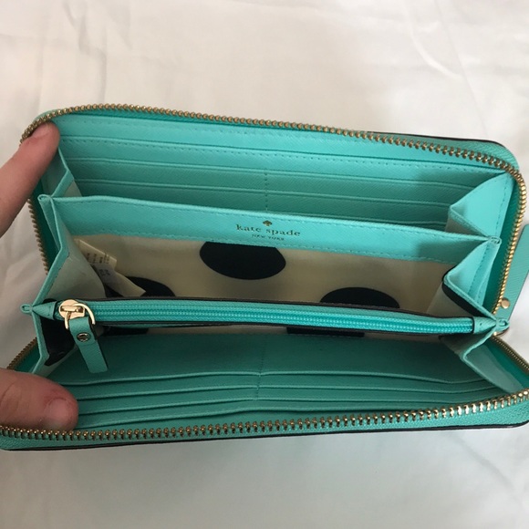 kate spade wallet - Picture 3 of 5